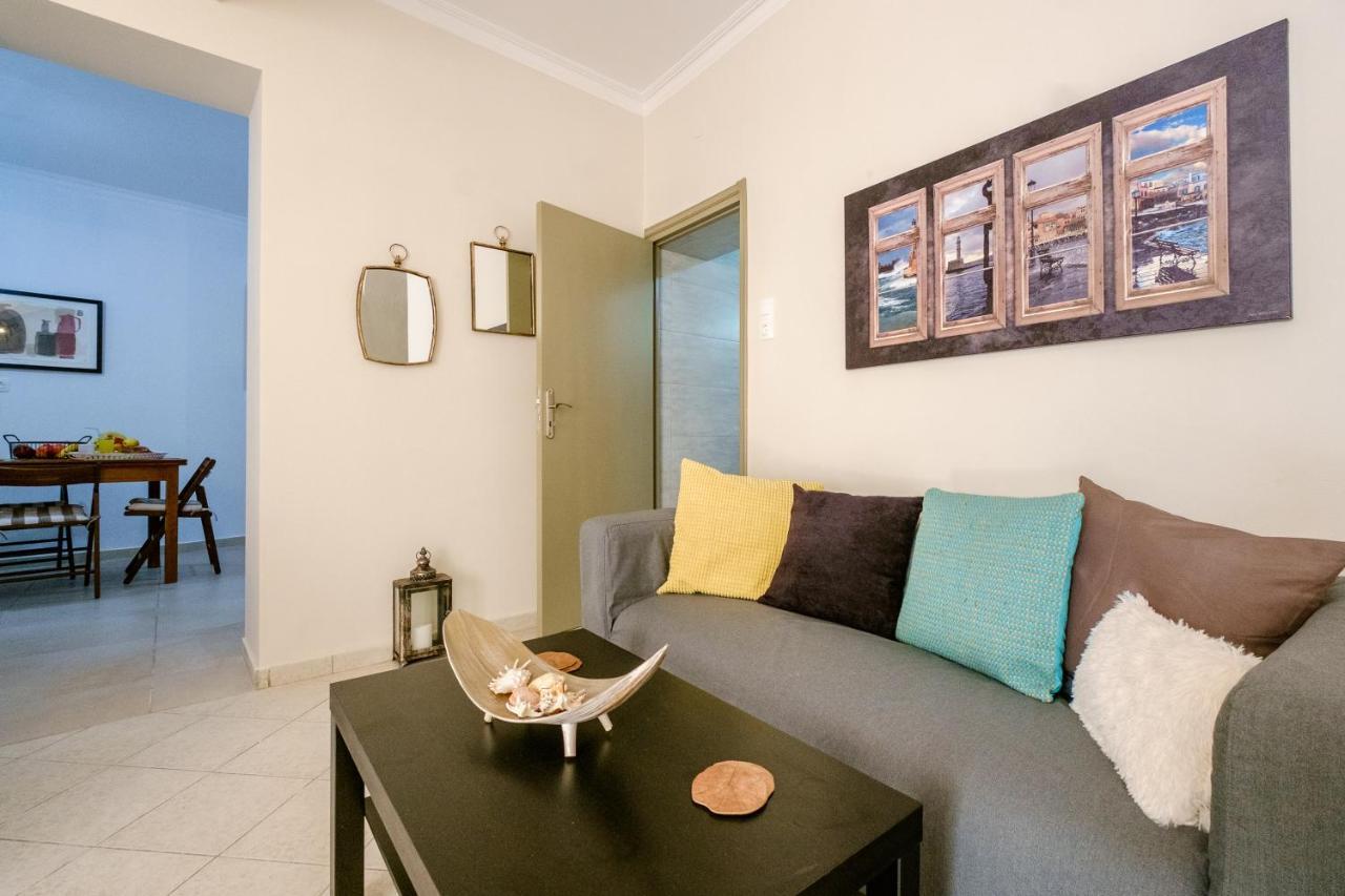 Home With Courtyard In Beating Heart Of Old Town! Chrissi Akti Chania Exterior foto