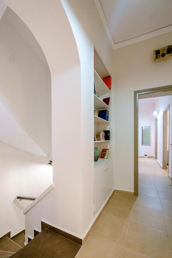 Home With Courtyard In Beating Heart Of Old Town! Chrissi Akti Chania Exterior foto